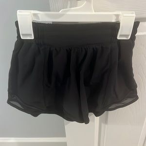 4 inch lululemon shorts black